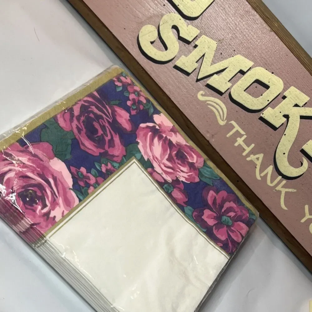 Y2K 1990s  Amscan Bouquet Luncheon Napkins 16 Pack 3 Ply Floral Pink Purple